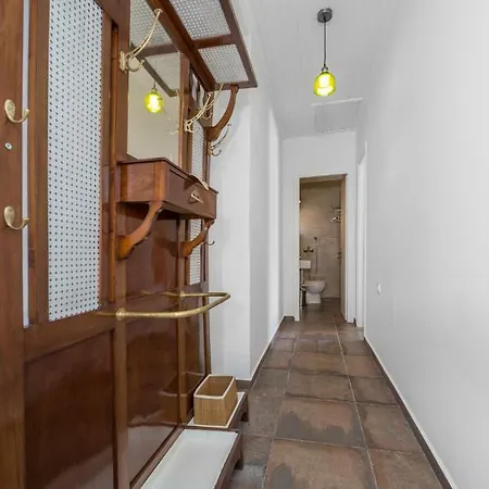 Private Bonora Dilináta